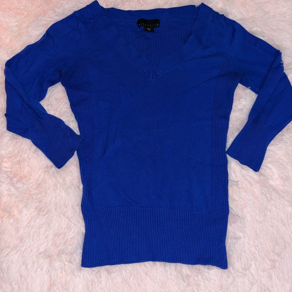 Attention Blue V-Neck Sweater with 3/4 Sleeves and Slim Fit